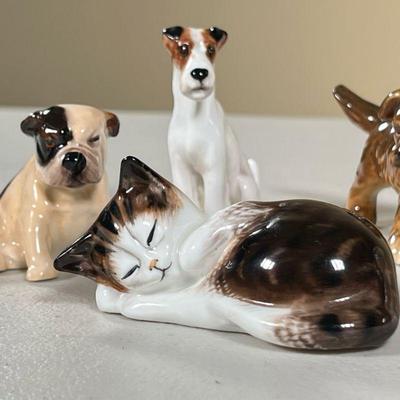 (5PC) ROYAL DOULTON & OTHER ANIMAL FIGURINES | Including Royal Doulton sleeping cat, Royal Doulton bulldog, Royal Doulton Jack Russel, a...