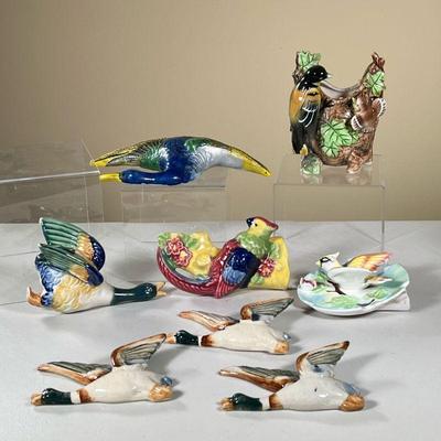 (7PC) HANGING AVIAN WALL POCKETS | Including; 4 geese, 1 baby bird and mother bird in a nest, and other colorful ceramic bird wall...