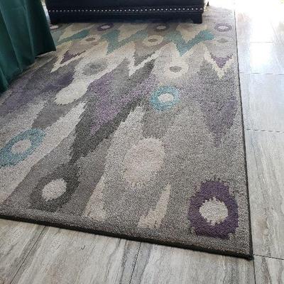 Geometric area rug