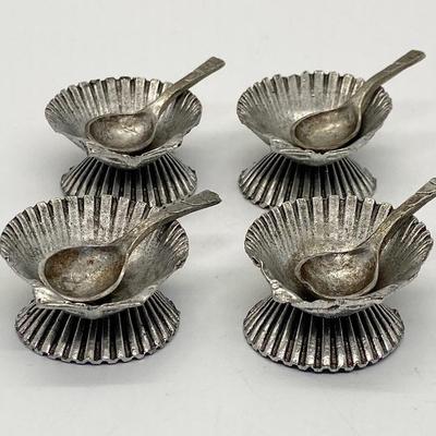 #49 â€¢ Vintage Metzke Set of Four Pewter Stacked Shell Salt Cellars with Spoons - 1973 w/Box
