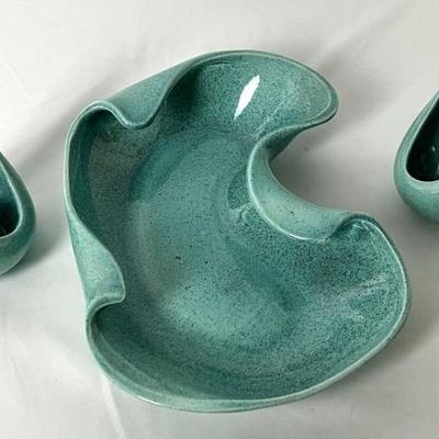 #7 â€¢ Red Wing Turquoise Flecked Abstract Console Bowl And Candle Holders
