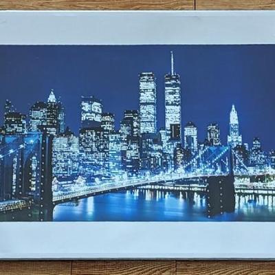 #56 â€¢ Visiontac Wall Light Display of New York City Skyline with Twin Towers & Brooklyn Bridge

