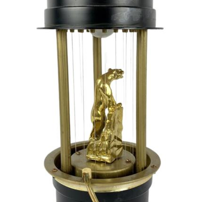#26 â€¢ 1970's Table Raining Oil Lion Lamp - Vintage (Untested)
