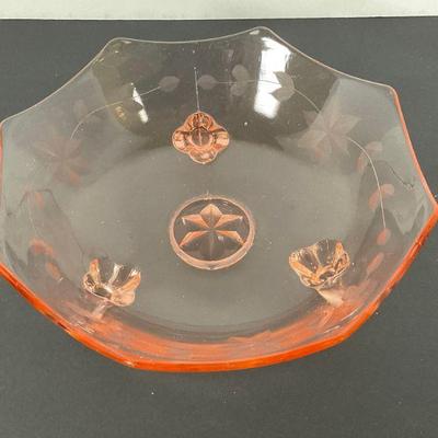 Vintage fostoria pink glass  bowl