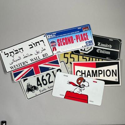 (8PC) U.S. VANITY LICENSE PLATE | Assorted vanity plates including; the Historic NJ plate, Snoopy, the flag of Great Britain, and many...