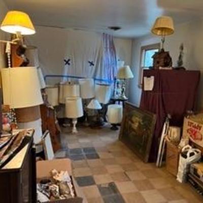 Estate sale photo