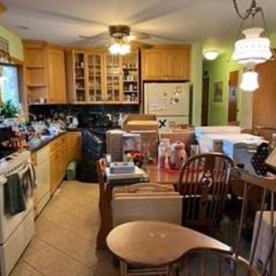 Estate sale photo