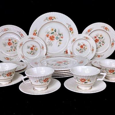 VIMY916 Lenox Temple Blossom Dishes	Service for four by Lenox, USA.
