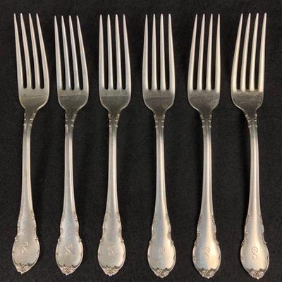 MAHA516 Victorian Lunt Sterling Forks	Set of 6 Lunt Sterling dinner forks. The weight was measured 3 forks at a time equaling...