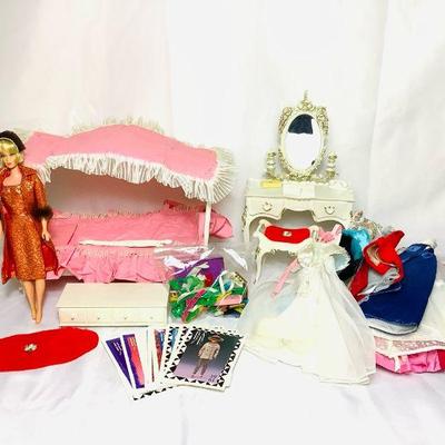 VIMY215 Vintage Barbie With Bed Room Set With Accessories & Clothing	Comes with 1 vintage Barbie and a bedroom set by Suzy Goose. Bed...