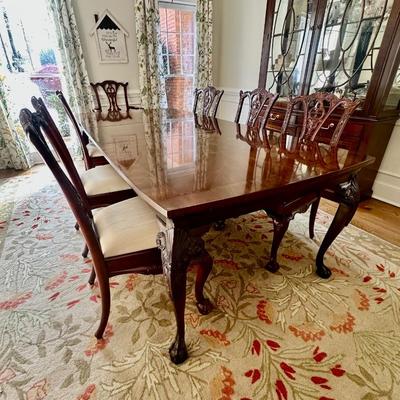 Maitlin Smith Dining Room table and chairs