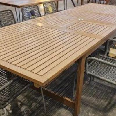 https://auctions4america.proxibid.com/Auctions-4-America/Outdoor-and-Indoor-Living-Furniture/event-catalog/253031