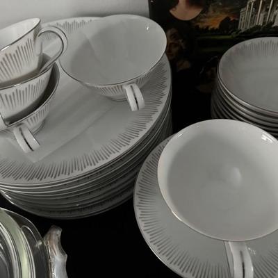 Mikasa Japan dinnerware