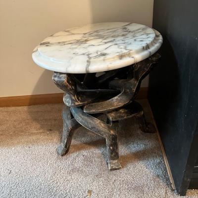 Plant stand