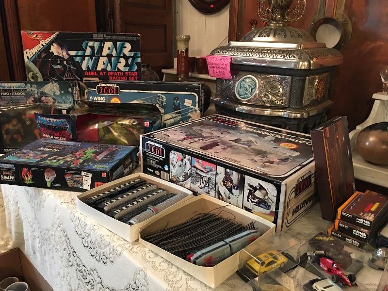 Quality First Estate Sales Weekend Holiday Sale!