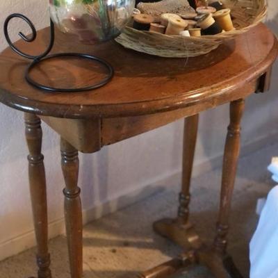 Sweet End Table Wooden Thread Spools