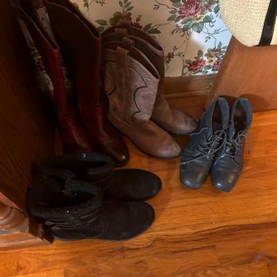 Reba boots 