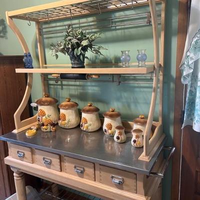 Bakers rack 