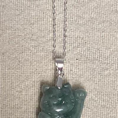CCS010 Jade Lucky Cat Pendant On Sterling Silver Chain New