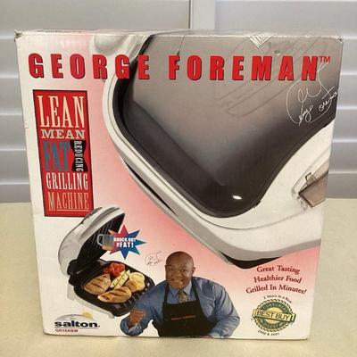 CCS049 George Foreman Lean Mean Fat Grilling Machine New
