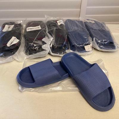 CCS022 Six Pairs Of Navy & Blue Slides Womenâ€™s Size 9-10? New