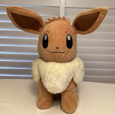 CCS190 Large PokÃ©mon Evie Plush