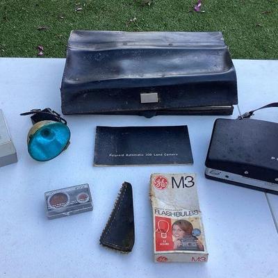 CCS109 Vintage Polaroid Camera 