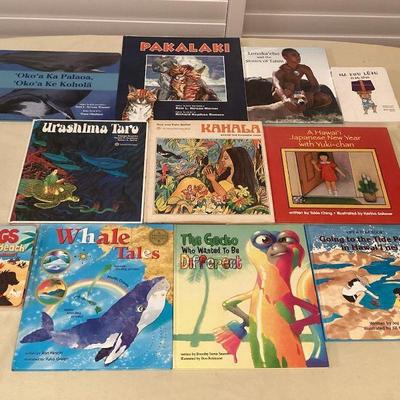 CCS172 Eleven Children's Hawaiian & Local Themed Hardcover Books