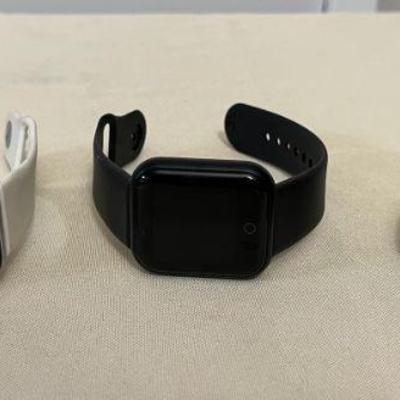 CCS071 Two Smart Watches & An Activity Tracker