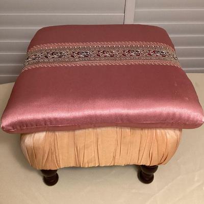 CCS137 Pink Satin Upolstered Footstool