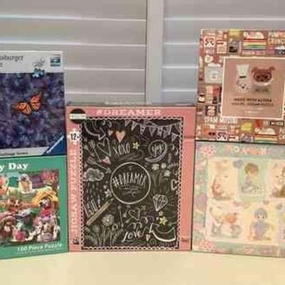 CCS080 Five Fun Jigsaw Puzzles New