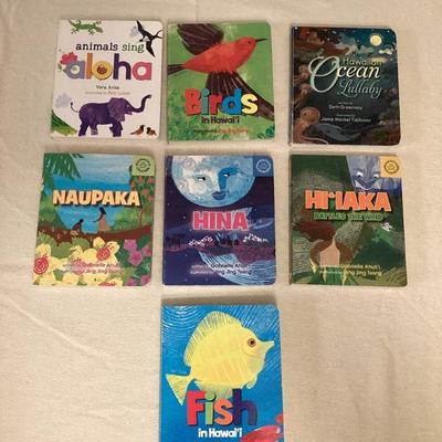 CCS034 Seven Childrenâ€™s Hawaiian Board Books