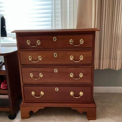 Harden Furniture dresser