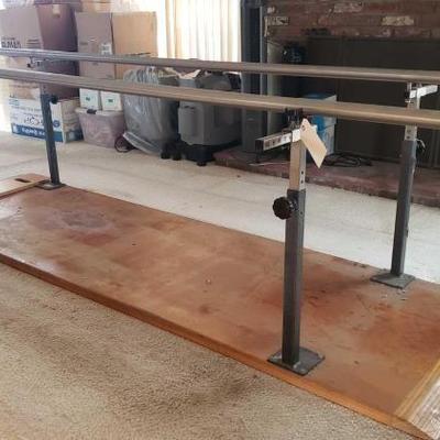 #2928 • Value Line Parallel Bars