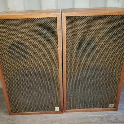 #8062 â€¢ 2 Vintage Sound Research Lab Speakers
