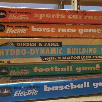 #8574 â€¢ Tudor Electric Games and Kenners Hydro-Dynamic Building Set
