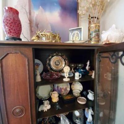 #9512 • Figurines, China, Glassware, Seashell, Painting and More