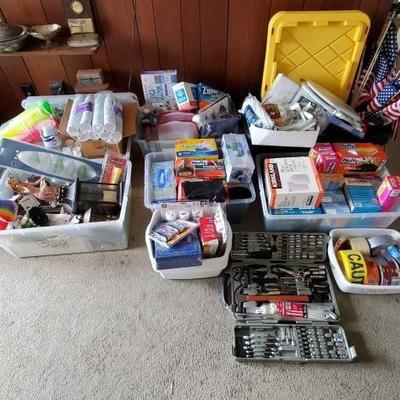 #2020 â€¢ Tool Set, Dixie Cup Despencers, Trash Bags, Kleenex, Rubbermaid, extension Cords, and More
