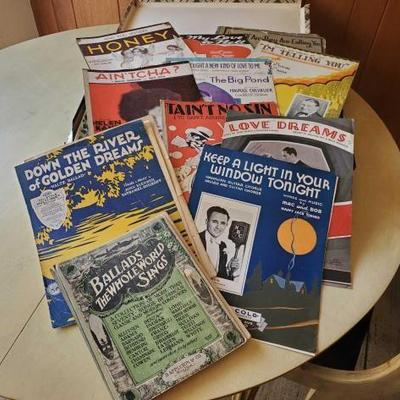 #13050 • Vintage Sheet Music