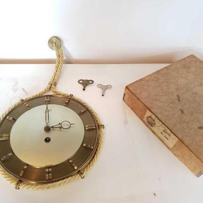 #8640 â€¢ Schatz Wall Clock
