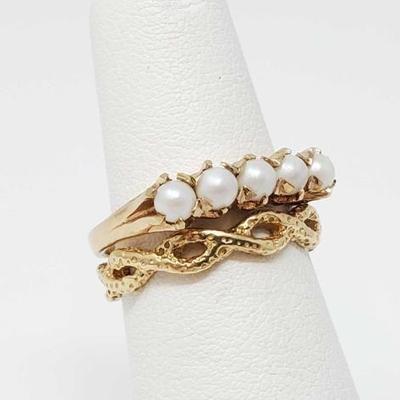 #674 • 2 14k Gold Rings, 4.5g