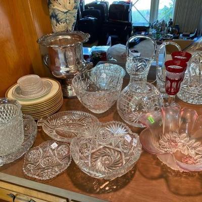 #12100 • Crystal, Silver Plated Items and Plates