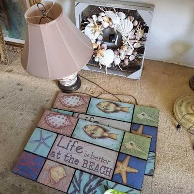 #2386 â€¢ Seashell Lamp, Wreath and Two Door Mats
