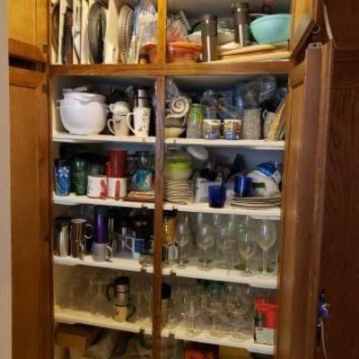 #9020 â€¢ Coffee Mugs, Wine Glasses, Cups, Plates, Platters, Tupperware, And More
