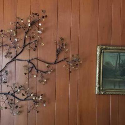 #8518 â€¢ Wall Decor, and Framed Art work
