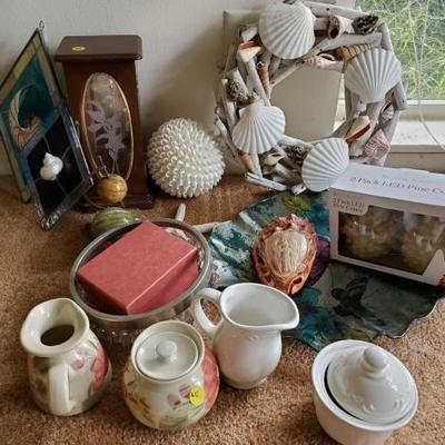 #9028 â€¢ Dishes and Decor
