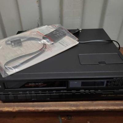 #8014 â€¢ Fisher Video Cassette Recorder FNH-805
