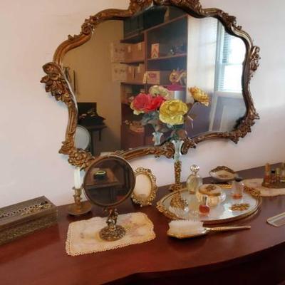 #8516 â€¢ Vintage Vanity Tray, Vintage Hair Brush, Comb, Hand Held Mirror and More
