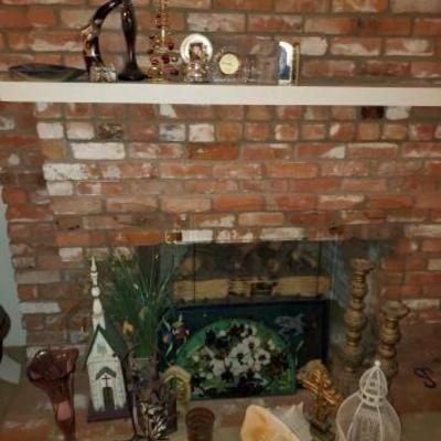 #10566 â€¢ Christmas Decor, Vase, Sea Shell, and More!
