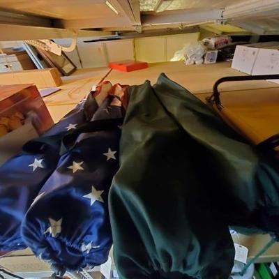 #10568 â€¢ 7 Lawn Chairs
